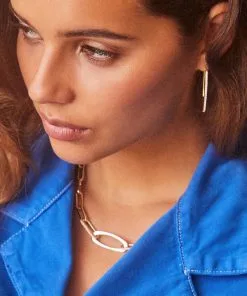 Kendra Scott Adeline Hoop Earrings In Gold -Earrings Bracelets Elegant Shop Kendra Scott Adeline Hoop Earrings Gold 00