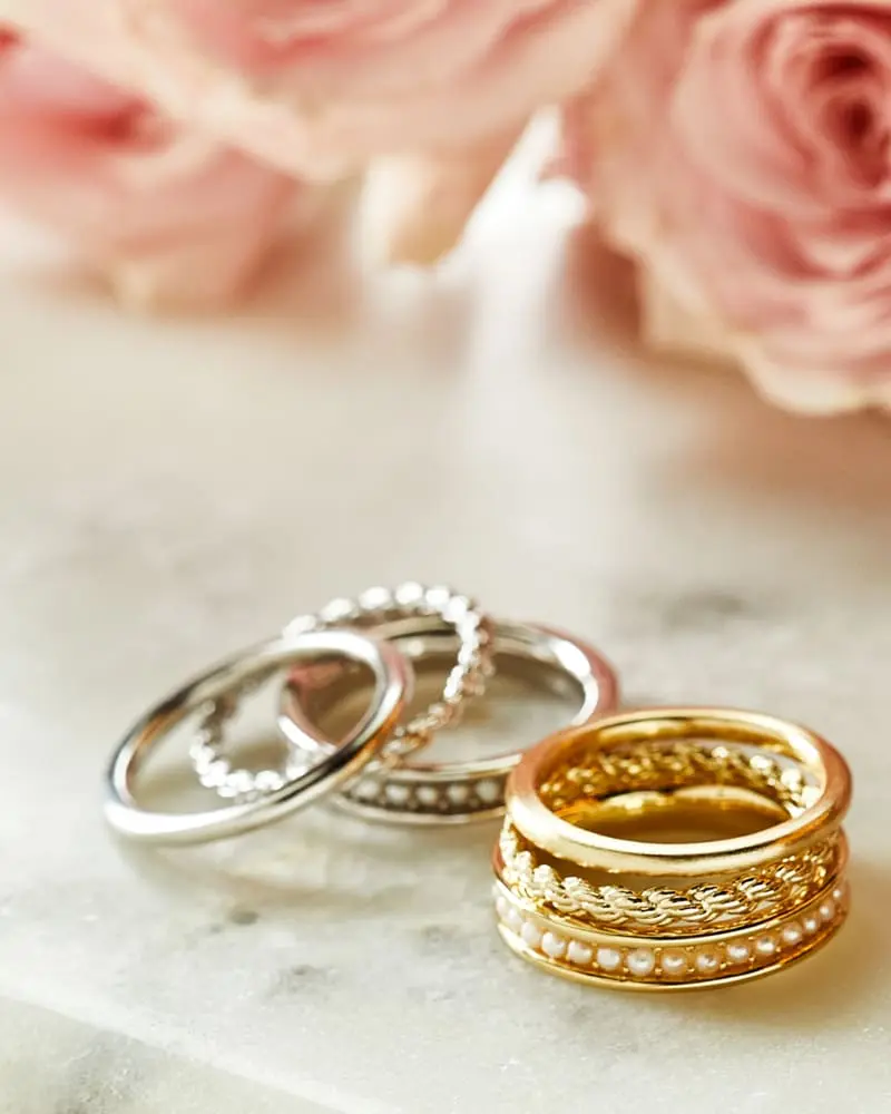 Kendra Scott Arya Silver Ring Set In White Pearl 5 Kendra Scott Arya Silver Ring Set In White Pearl - Image 3