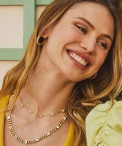 Kendra Scott Cailin Gold Crystal Strand Necklace In White Crystal -Earrings Bracelets Elegant Shop Kendra Scott Cailin Strand Necklace White Crystal Gold 01