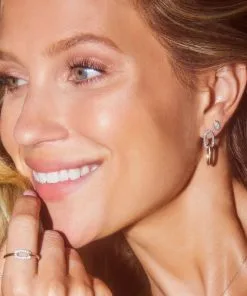 Kendra Scott Elisa 14k Yellow Gold Interlocking Band Ring In White Diamond -Earrings Bracelets Elegant Shop Kendra Scott Interlocking Elisa Band Ring Yellow Gold 00