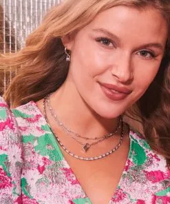 Kendra Scott Jess Small Lock Chain Necklace In Silver -Earrings Bracelets Elegant Shop Kendra Scott Jessie Tiny Locket Necklace Rhodium 01