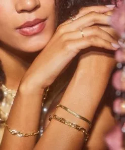 Kendra Scott Korinne Chain Bracelet In Gold -Earrings Bracelets Elegant Shop Kendra Scott Korrinne Chain Bracelet Gold 00