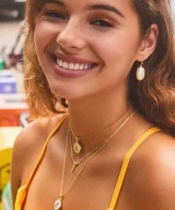 Kendra Scott Letter A Gold Disc Reversible Pendant Necklace In Iridescent Abalone -Earrings Bracelets Elegant Shop Kendra Scott Letter A Disc Pendant Necklace Abalone Gold 00