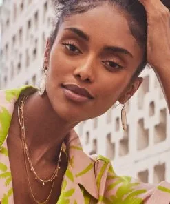 Kendra Scott Amelia Chain Necklace In Gold -Earrings Bracelets Elegant Shop kendra scott amelia chain necklace gold 00 1