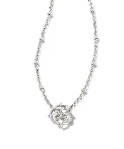 Kendra Scott Kelly Short Pendant Necklace In Silver