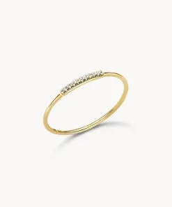 Kendra Scott Mila 14k Yellow Gold Band Ring In White Diamond -Earrings Bracelets Elegant Shop kendra scott mila band ring 14k yellow gold white diamond 01