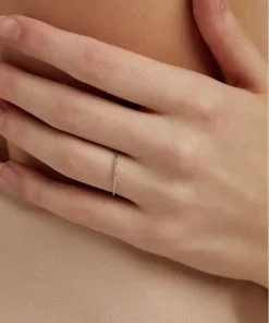 Kendra Scott Mila 14k Yellow Gold Band Ring In White Diamond -Earrings Bracelets Elegant Shop kendra scott mila fine ring white 14kgold diamond 02 lg