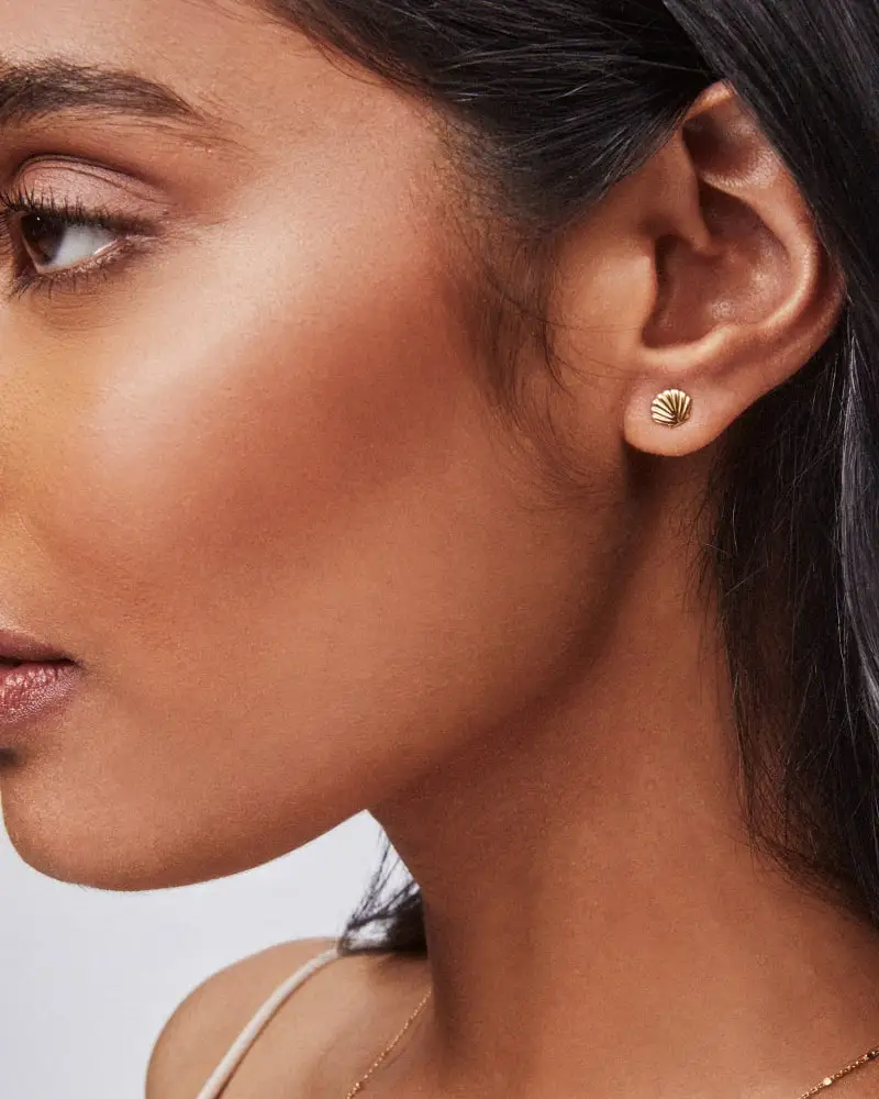 Kendra Scott Shell Single Stud Earring In 18k Yellow Gold Vermeil 5 Kendra Scott Shell Single Stud Earring In 18k Yellow Gold Vermeil - Image 3