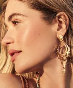 Kendra Scott Shiva Statement Earrings In Vintage Gold -Earrings Bracelets Elegant Shop kendra scott shiva statement earring vintage gold 00